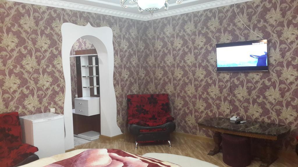 Edemi Hotel Kutaisi Rum bild